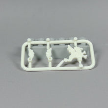 Load image into Gallery viewer, Custom Medieval Accessory- Dragon Plumes
