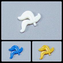 Load image into Gallery viewer, Custom Medieval Accessory- Classic Triple Plumes
